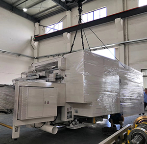 大型進口印刷機吊裝搬運